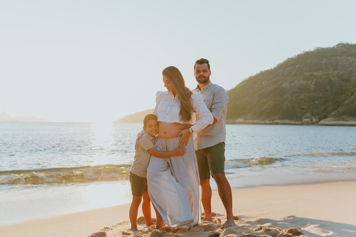 fotografa ensaio gravida gestante praia vermelha urca zona sul Rio de Janeiro rj fotografa familia amanhecer externo 