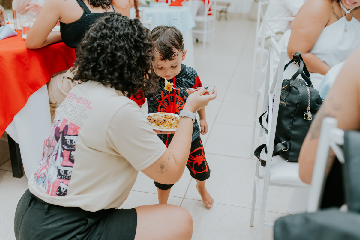 fotografia fotográfa festa infantil casa de festas 3 ano tema homem aranha rio de Janeiro rj evento barra da Tijuca família 