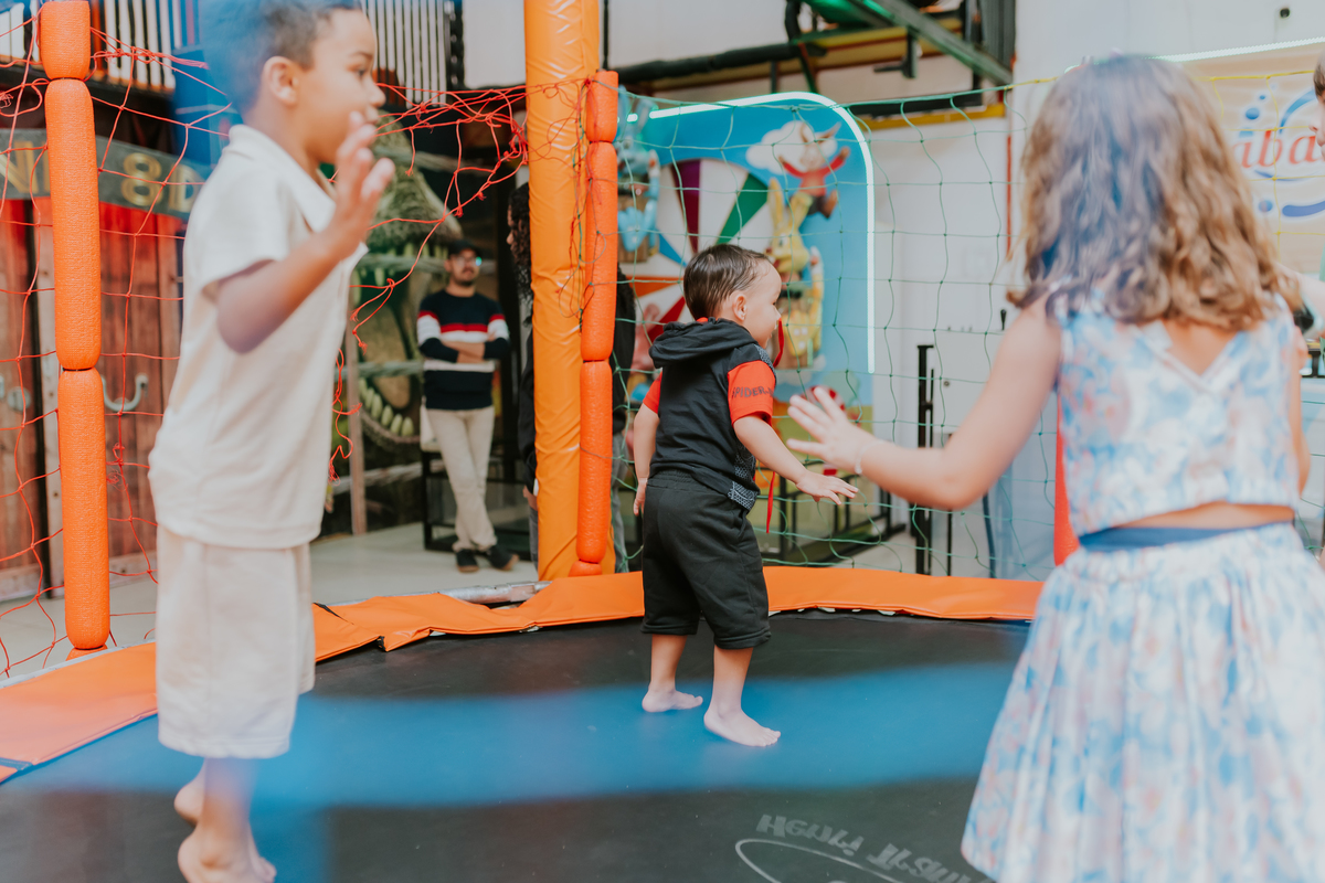 fotografia fotográfa festa infantil casa de festas 3 ano tema homem aranha rio de Janeiro rj evento barra da Tijuca família 
