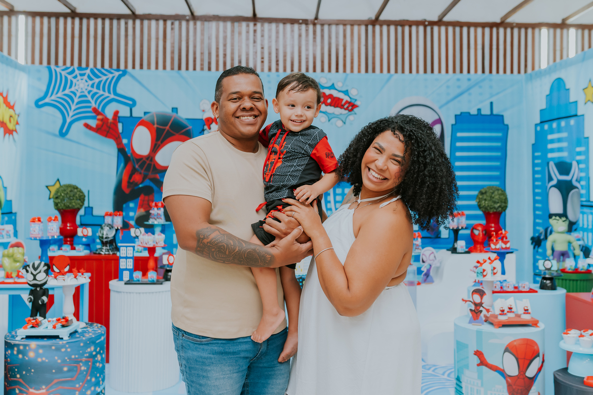 fotografia fotográfa festa infantil casa de festas 3 ano tema homem aranha rio de Janeiro rj evento barra da Tijuca família 