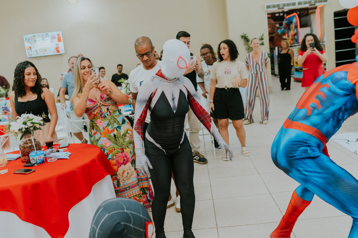 fotografia fotográfa festa infantil casa de festas 3 ano tema homem aranha rio de Janeiro rj evento barra da Tijuca família 