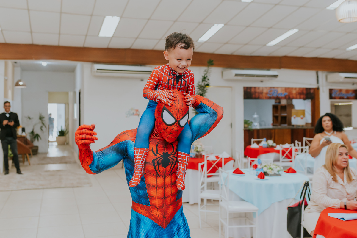 fotografia fotográfa festa infantil casa de festas 3 ano tema homem aranha rio de Janeiro rj evento barra da Tijuca família 