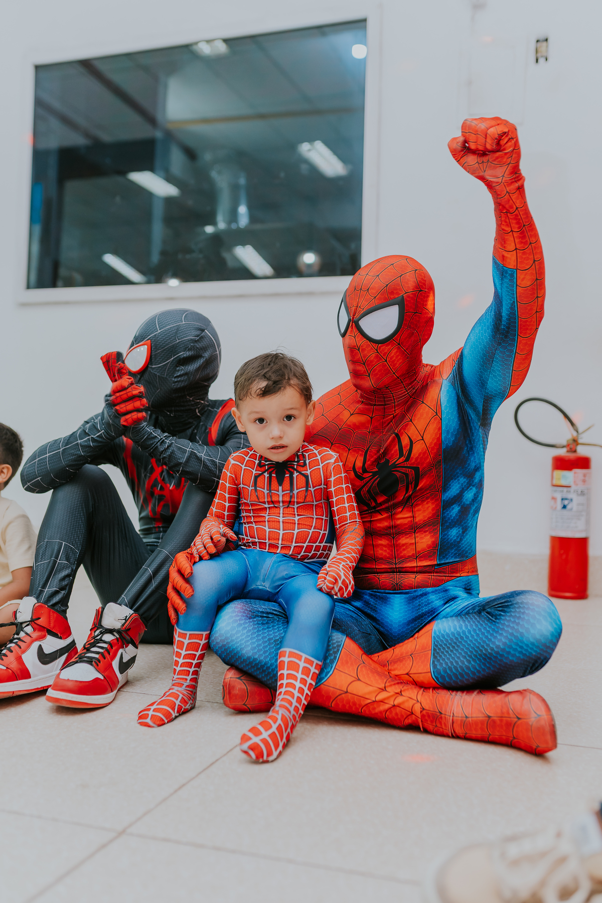 fotografia fotográfa festa infantil casa de festas 3 ano tema homem aranha rio de Janeiro rj evento barra da Tijuca família 