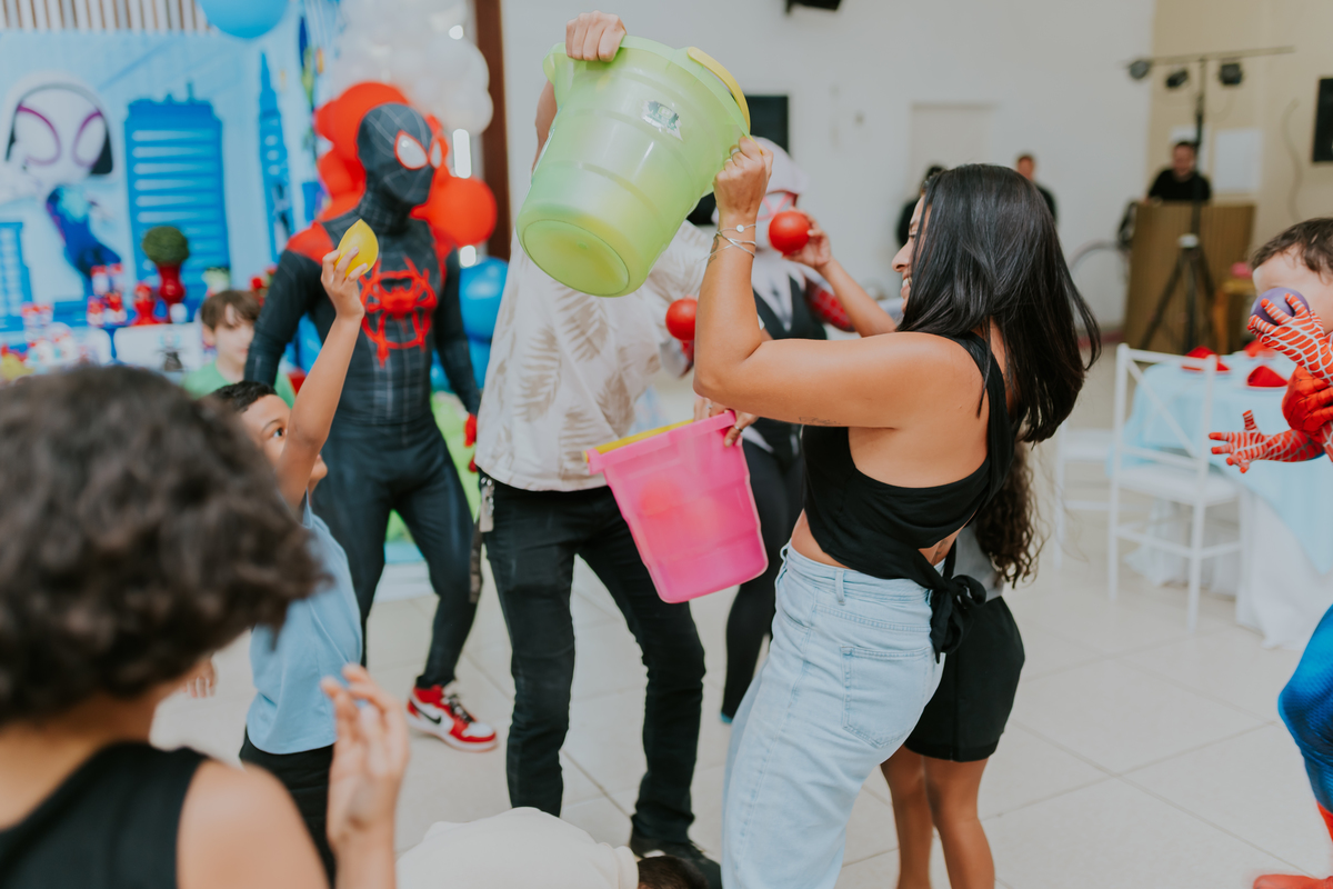 fotografia fotográfa festa infantil casa de festas 3 ano tema homem aranha rio de Janeiro rj evento barra da Tijuca família 