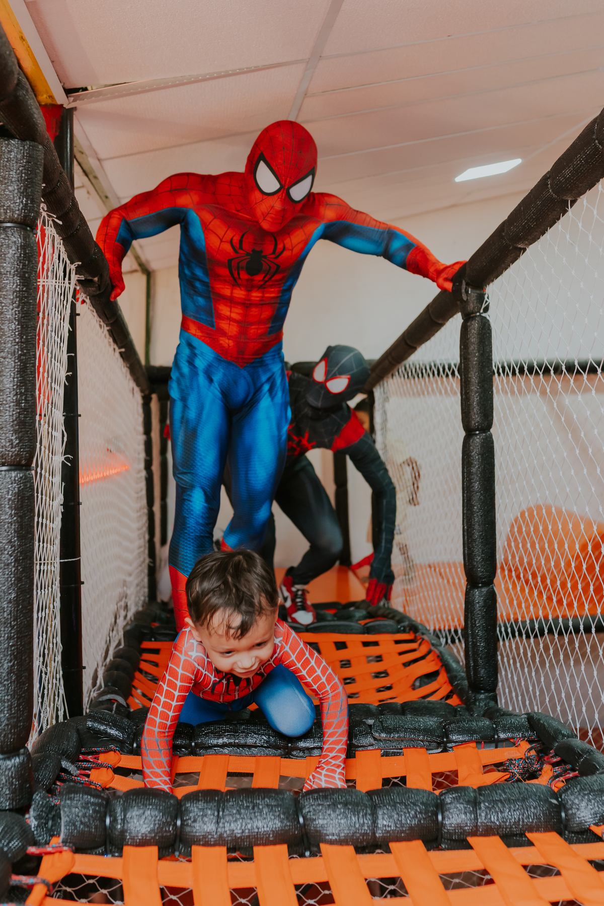 fotografia fotográfa festa infantil casa de festas 3 ano tema homem aranha rio de Janeiro rj evento barra da Tijuca família 