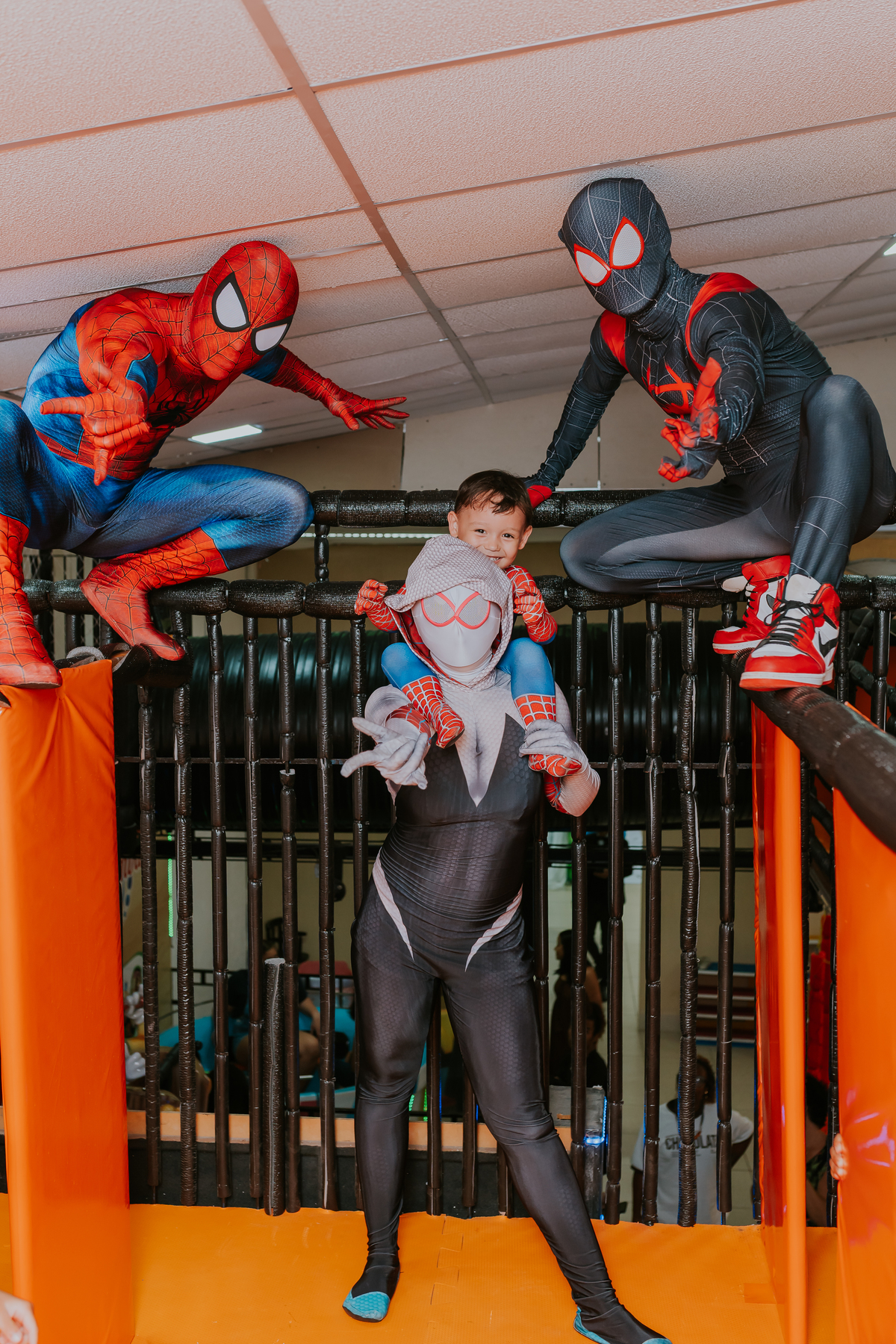 fotografia fotográfa festa infantil casa de festas 3 ano tema homem aranha rio de Janeiro rj evento barra da Tijuca família 
