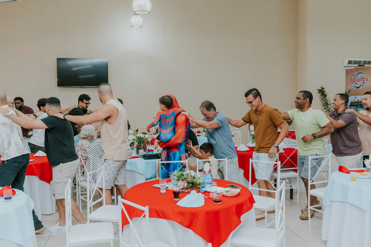 fotografia fotográfa festa infantil casa de festas 3 ano tema homem aranha rio de Janeiro rj evento barra da Tijuca família 
