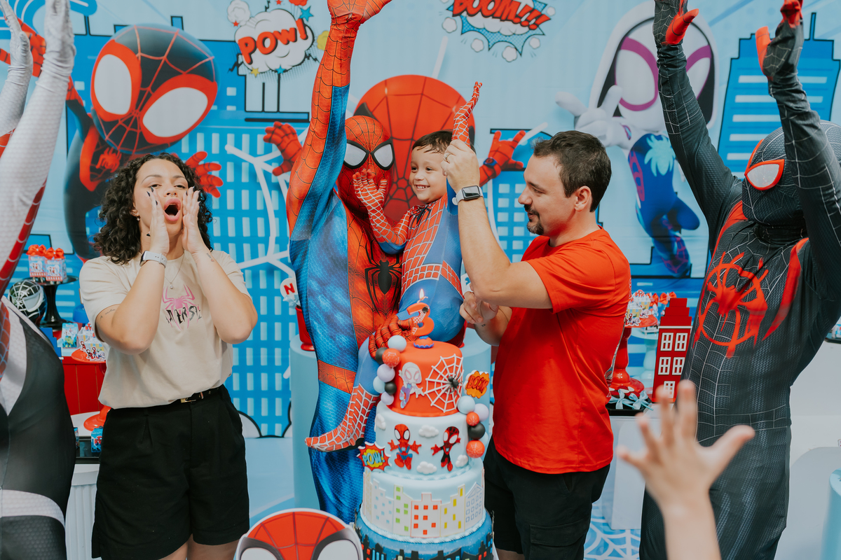 fotografia fotográfa festa infantil casa de festas 3 ano tema homem aranha rio de Janeiro rj evento barra da Tijuca família 