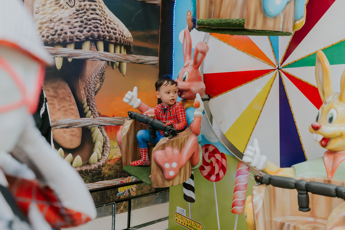 fotografia fotográfa festa infantil casa de festas 3 ano tema homem aranha rio de Janeiro rj evento barra da Tijuca família 