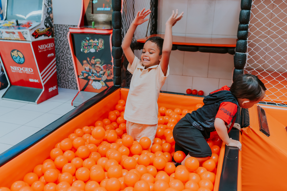 fotografia fotográfa festa infantil casa de festas 3 ano tema homem aranha rio de Janeiro rj evento barra da Tijuca família 