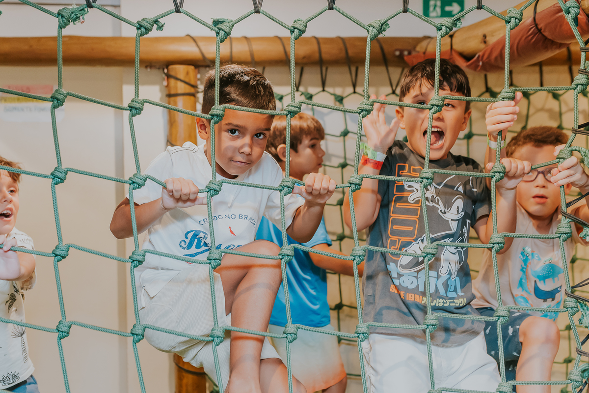 fotografia festa infantil rj Rio de Janeiro fotografa de familia 6 ano Gabriel casa de festas barra da Tijuca evento 