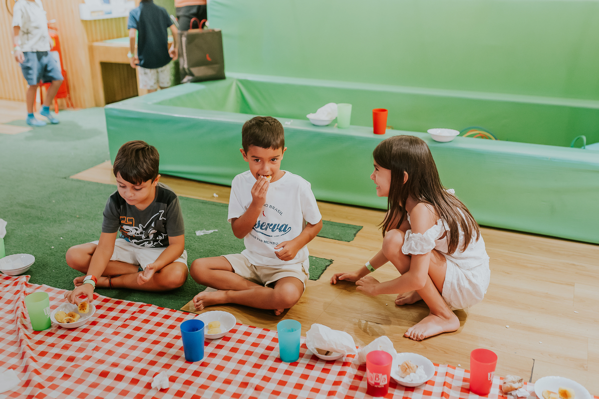fotografia festa infantil rj Rio de Janeiro fotografa de familia 6 ano Gabriel casa de festas barra da Tijuca evento 