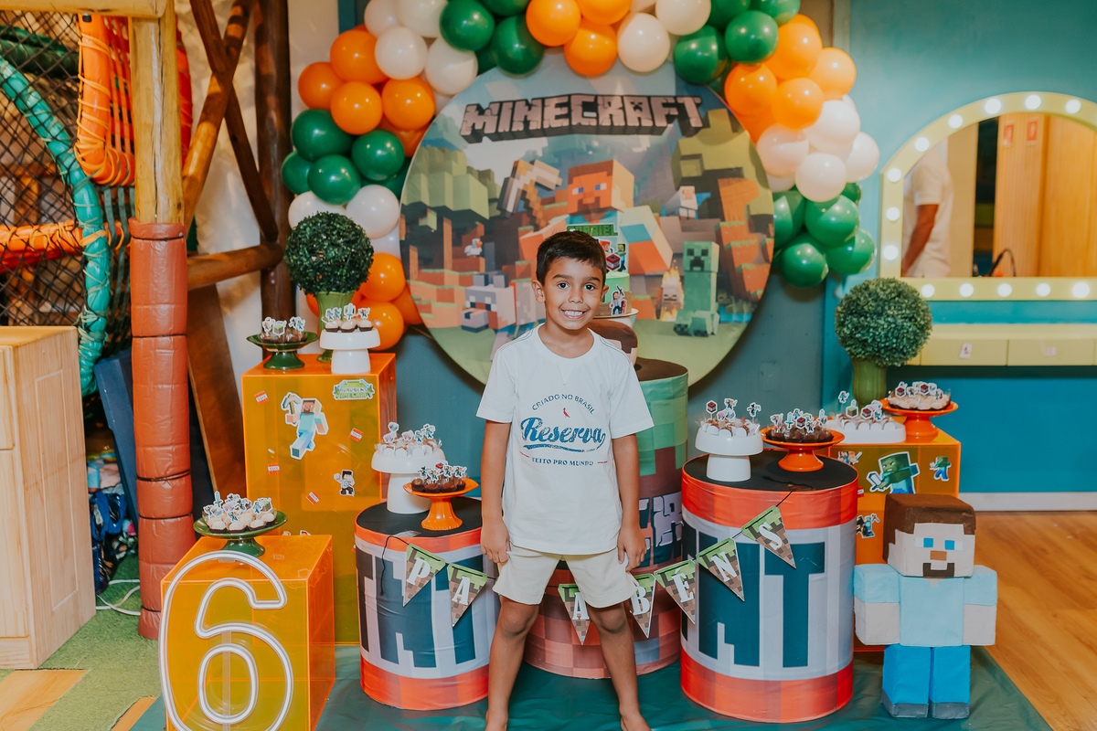 fotografia festa infantil rj Rio de Janeiro fotografa de familia 6 ano Gabriel casa de festas barra da Tijuca evento 