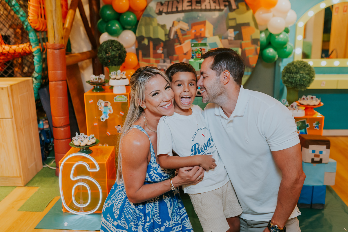 fotografia festa infantil rj Rio de Janeiro fotografa de familia 6 ano Gabriel casa de festas barra da Tijuca evento 