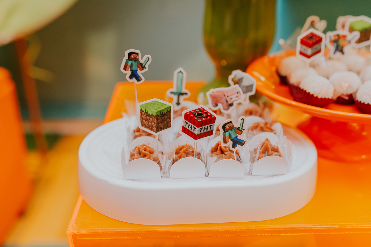 fotografia festa infantil rj Rio de Janeiro fotografa de familia 6 ano Gabriel casa de festas barra da Tijuca evento 