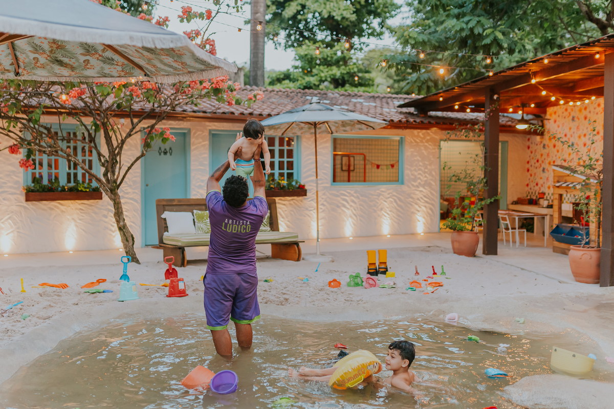 festa infantil rio de janeiro 2 anos Nicolas fotografa fotografia rj casa de festa quintal Araguaia Jacarepagua familia 