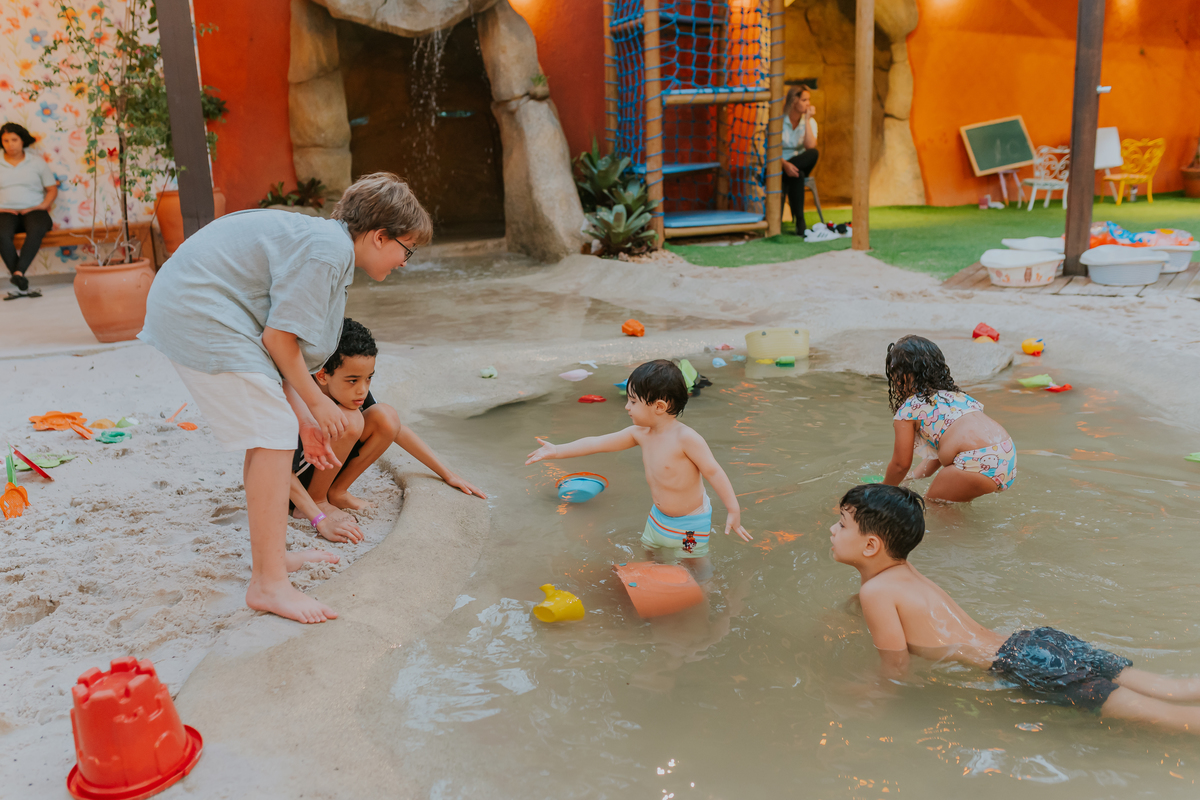 festa infantil rio de janeiro 2 anos Nicolas fotografa fotografia rj casa de festa quintal Araguaia Jacarepagua familia 