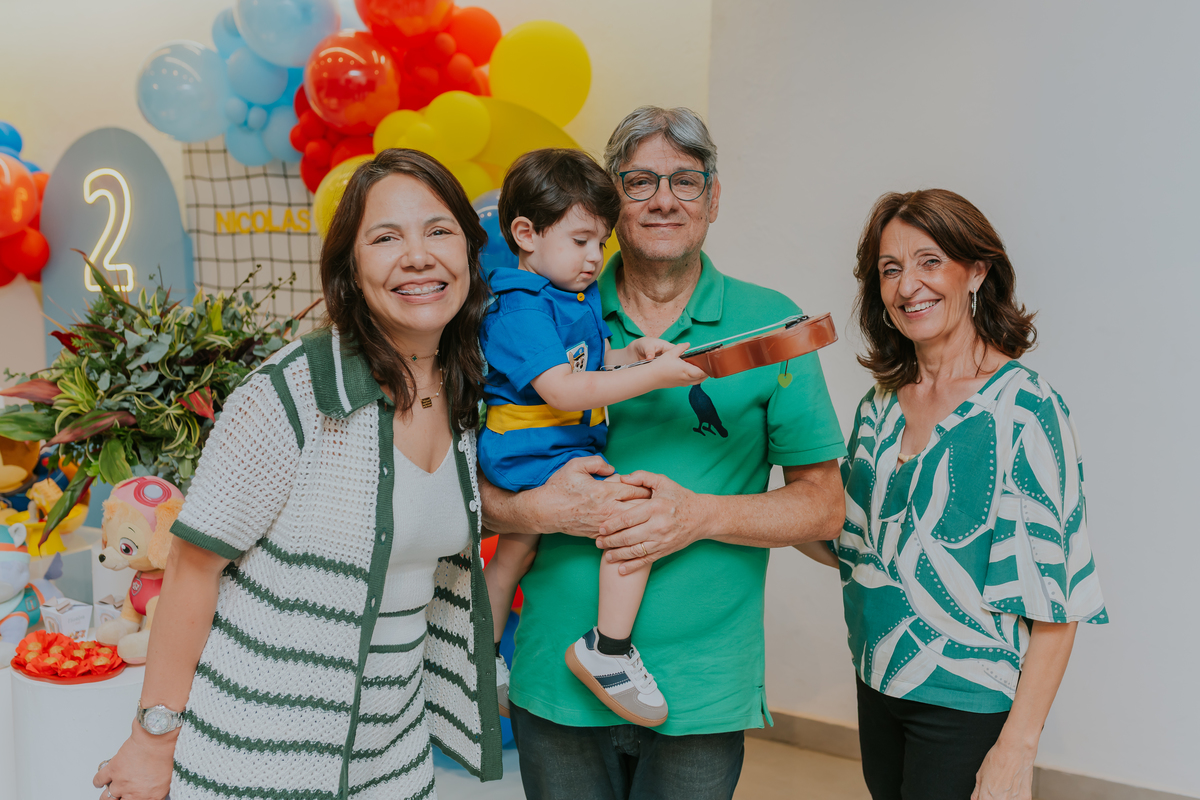 festa infantil rio de janeiro 2 anos Nicolas fotografa fotografia rj casa de festa quintal Araguaia Jacarepagua familia 