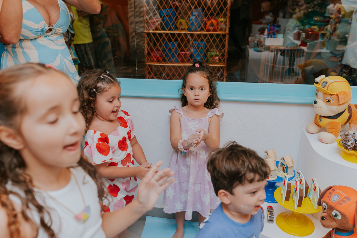 festa infantil rio de janeiro 2 anos Nicolas fotografa fotografia rj casa de festa quintal Araguaia Jacarepagua familia 