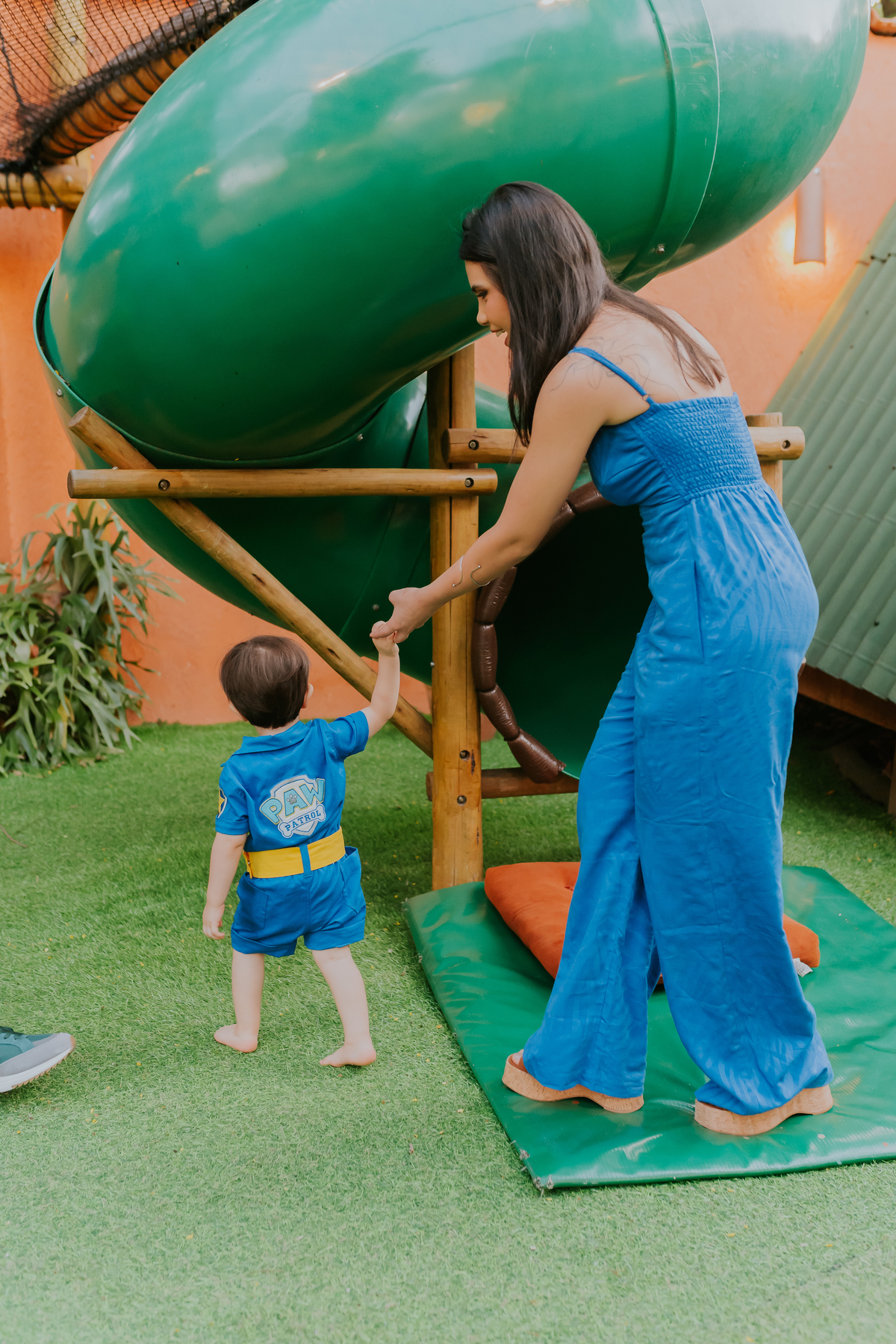 festa infantil rio de janeiro 2 anos Nicolas fotografa fotografia rj casa de festa quintal Araguaia Jacarepagua familia 