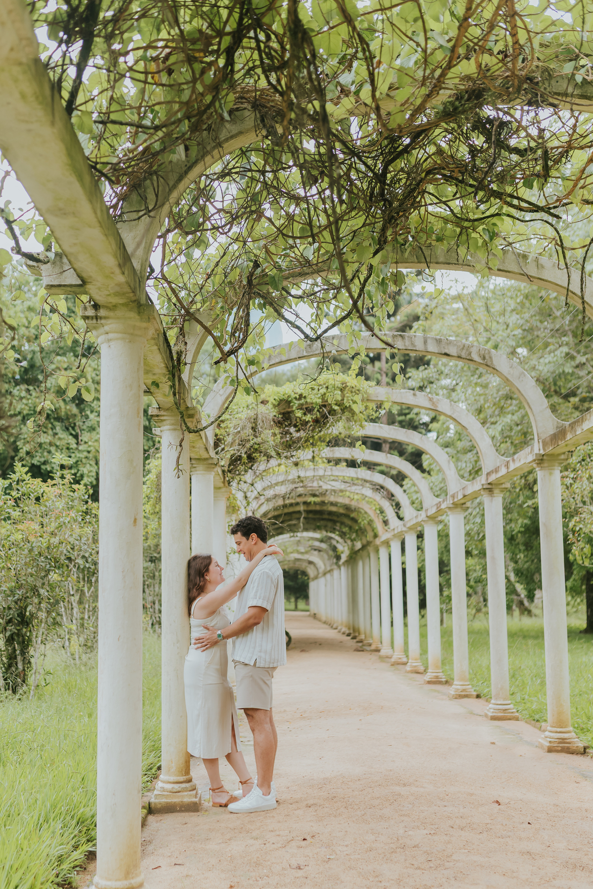 fotografia fotografa casal ensaio externo jardim botânico Rio de Janeiro pedido noivado casamento surpresa 