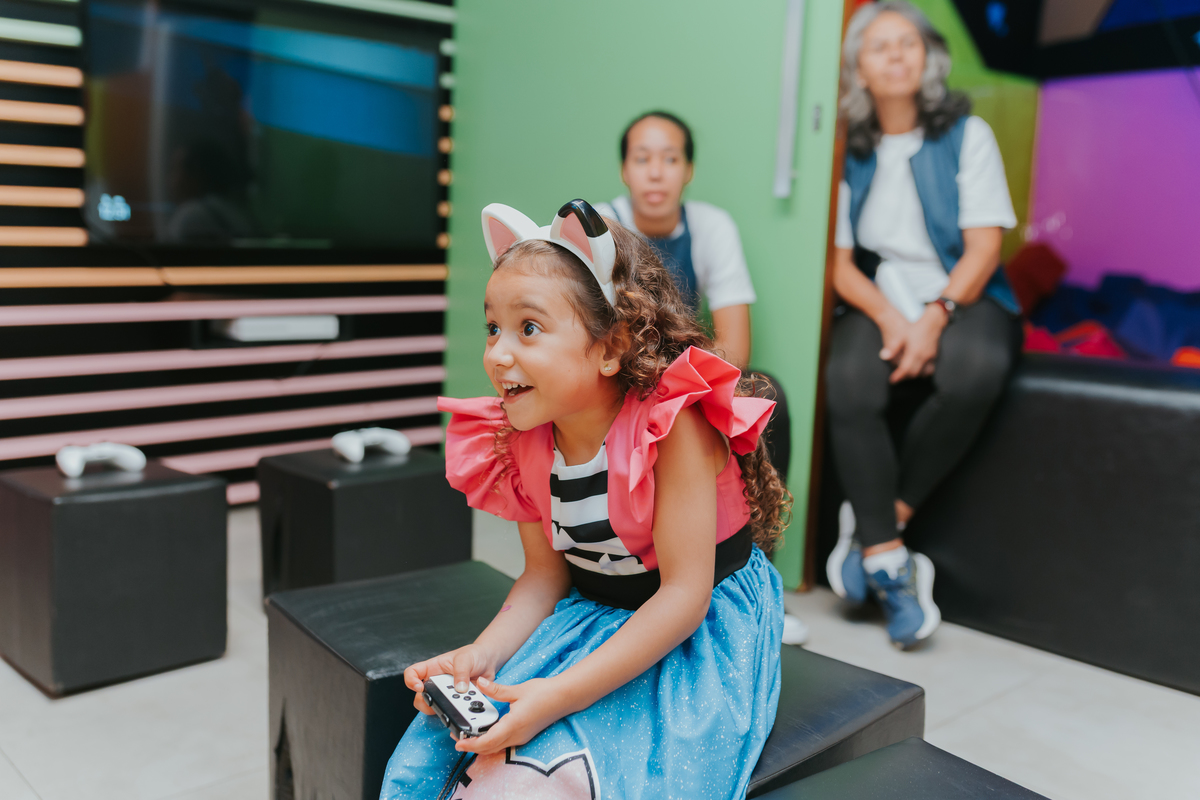 fotografa fotografia festa infantil 5 anos Laura espoleta barato de Lucena rio de janeiro rj familia casa de festas 