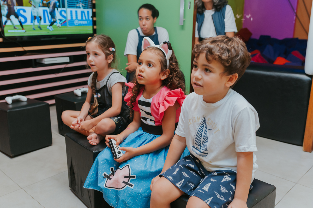 fotografa fotografia festa infantil 5 anos Laura espoleta barato de Lucena rio de janeiro rj familia casa de festas 
