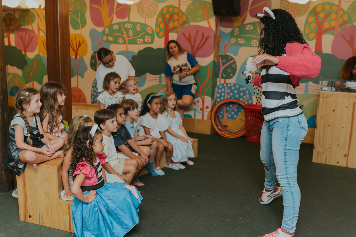 fotografa fotografia festa infantil 5 anos Laura espoleta barato de Lucena rio de janeiro rj familia casa de festas 