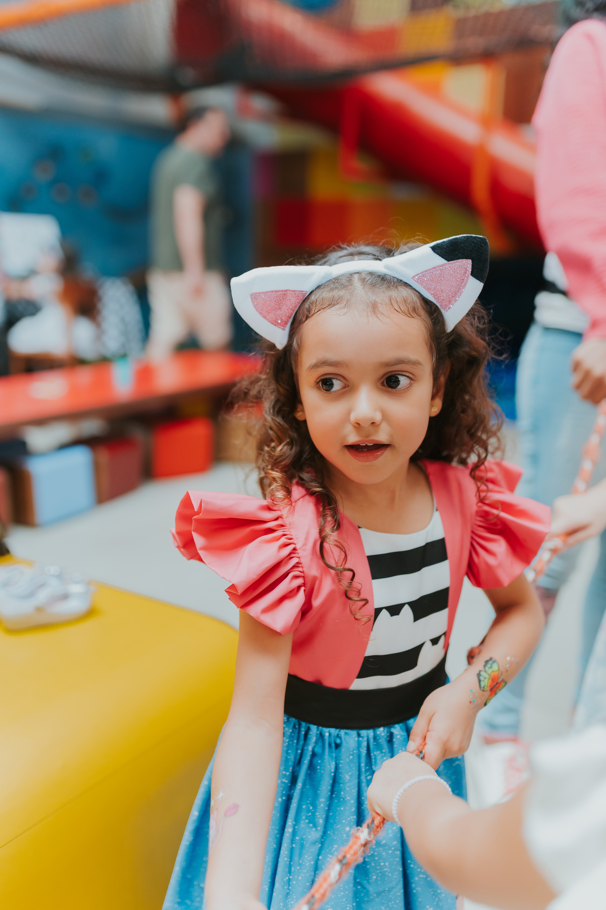 fotografa fotografia festa infantil 5 anos Laura espoleta barato de Lucena rio de janeiro rj familia casa de festas 