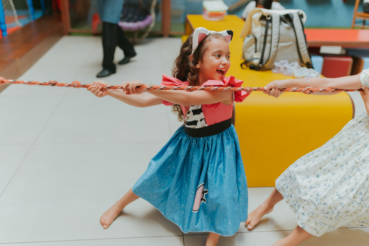 fotografa fotografia festa infantil 5 anos Laura espoleta barato de Lucena rio de janeiro rj familia casa de festas 