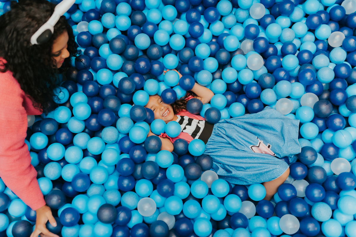 fotografa fotografia festa infantil 5 anos Laura espoleta barato de Lucena rio de janeiro rj familia casa de festas 