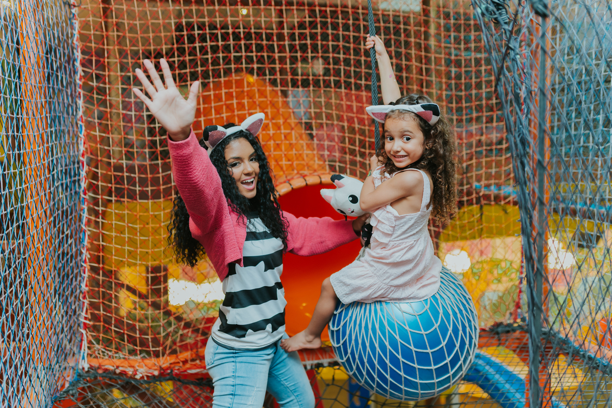 fotografa fotografia festa infantil 5 anos Laura espoleta barato de Lucena rio de janeiro rj familia casa de festas 