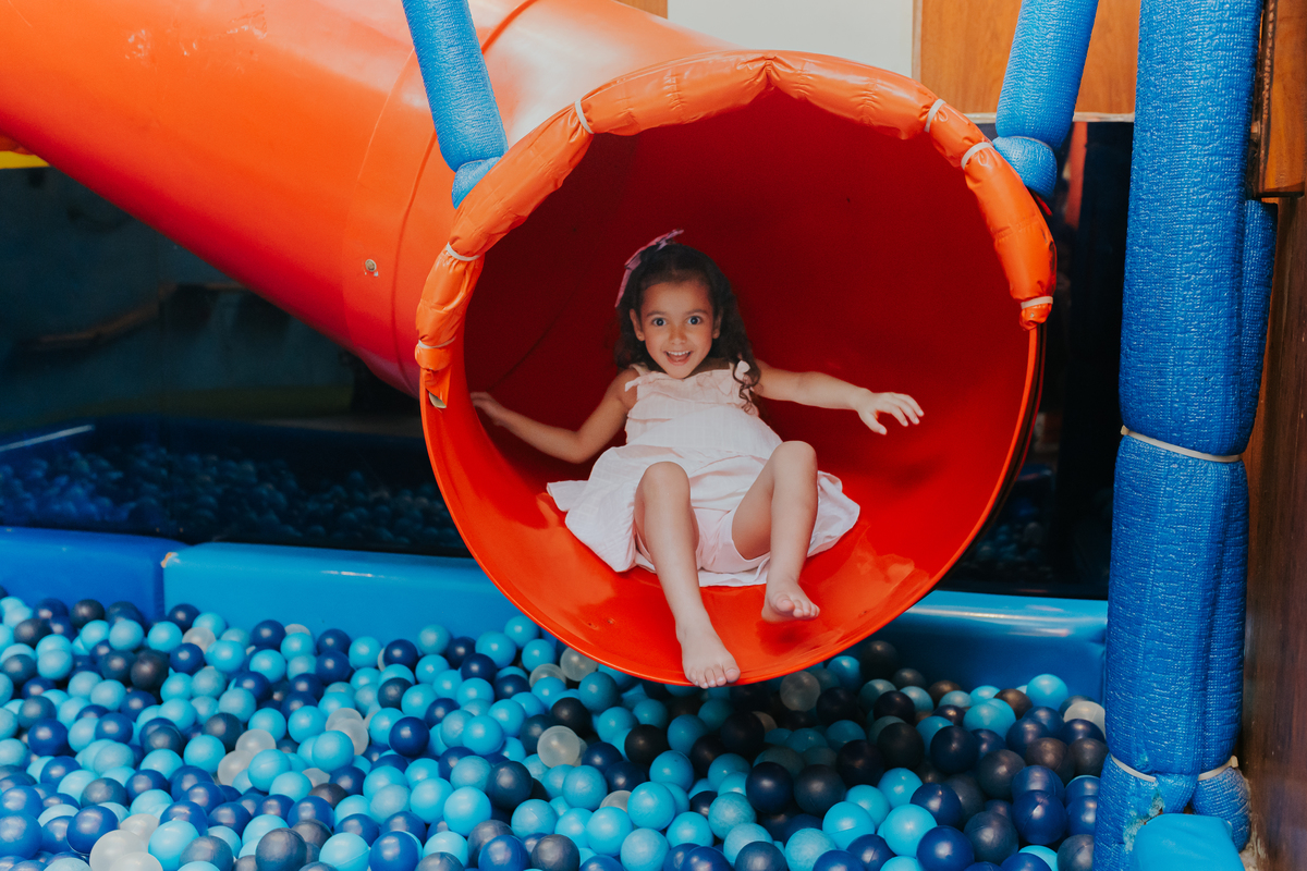fotografa fotografia festa infantil 5 anos Laura espoleta barato de Lucena rio de janeiro rj familia casa de festas 