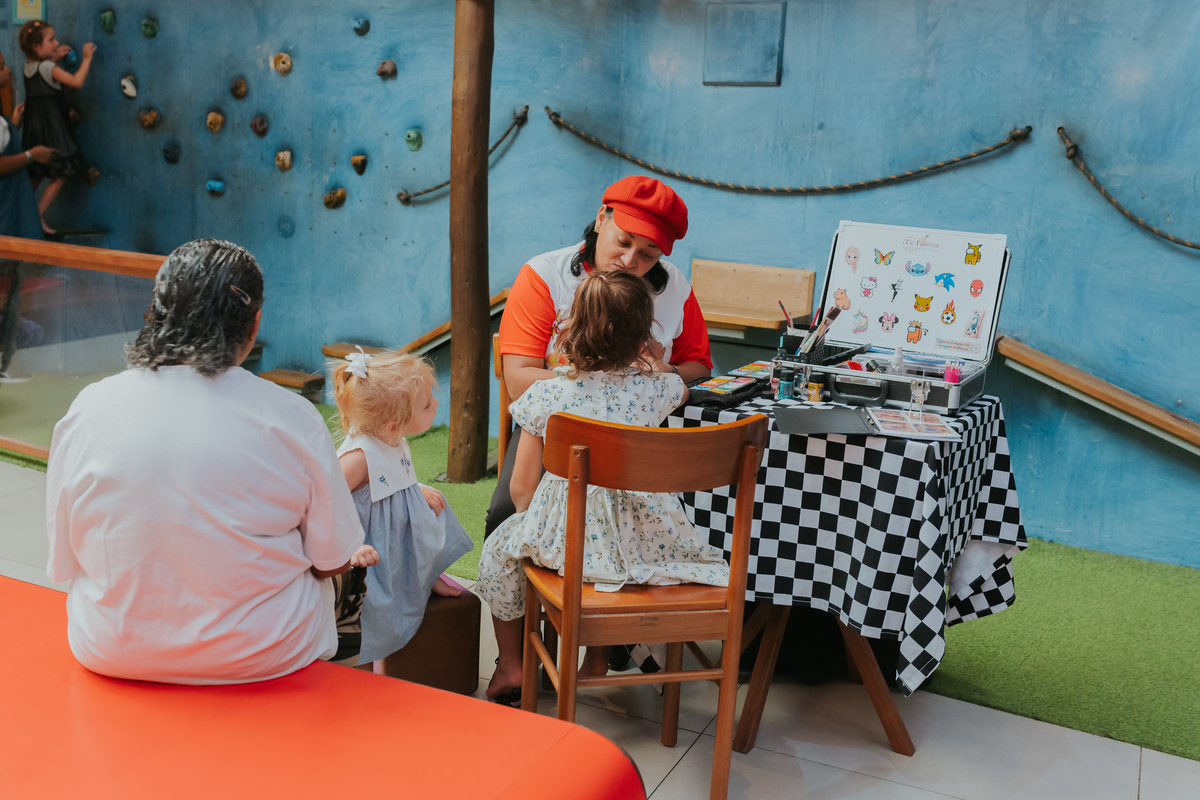 fotografa fotografia festa infantil 5 anos Laura espoleta barato de Lucena rio de janeiro rj familia casa de festas 