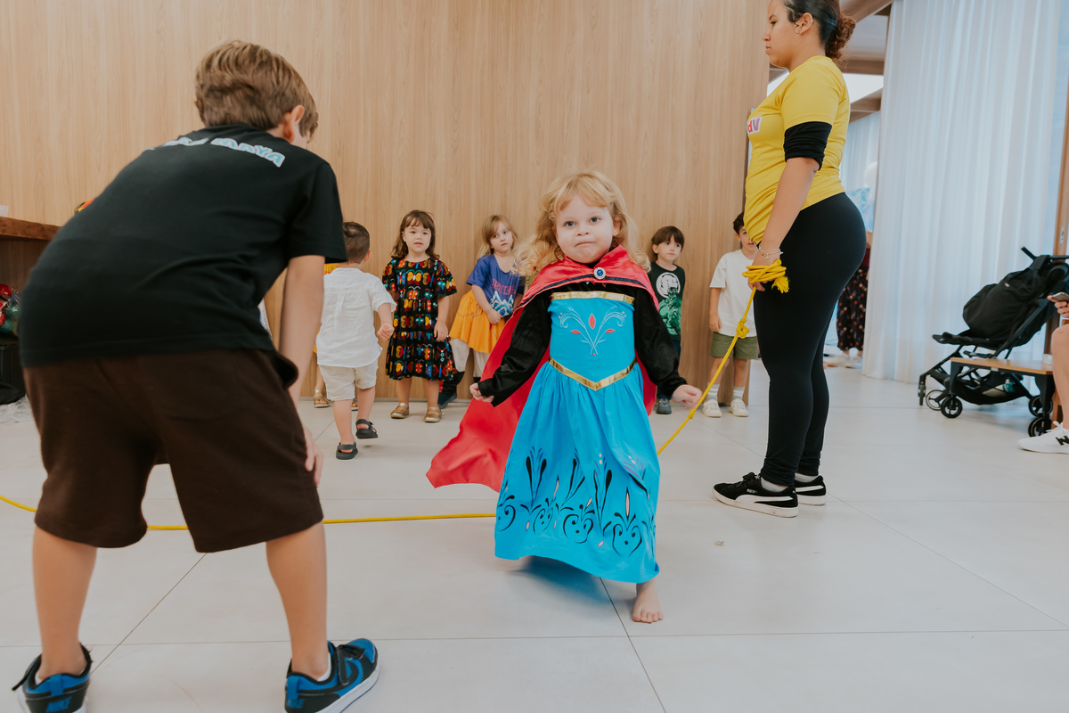 fotografia festa infantil fotografa familia 4 anos Cecilia tema Frozen botafogo zona sul rio de janeiro rj evento 