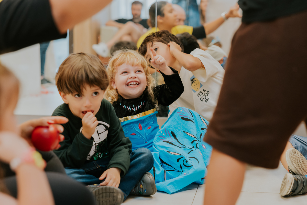 fotografia festa infantil fotografa familia 4 anos Cecilia tema Frozen botafogo zona sul rio de janeiro rj evento 