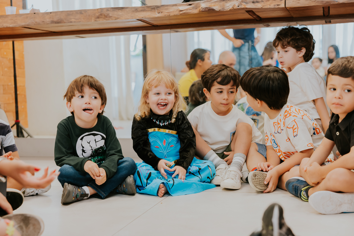 fotografia festa infantil fotografa familia 4 anos Cecilia tema Frozen botafogo zona sul rio de janeiro rj evento 