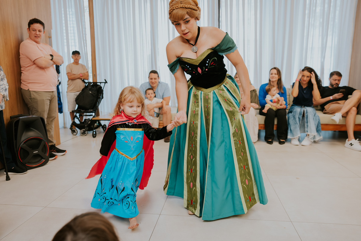 fotografia festa infantil fotografa familia 4 anos Cecilia tema Frozen botafogo zona sul rio de janeiro rj evento 