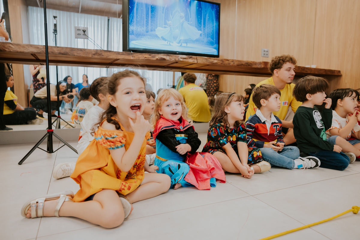 fotografia festa infantil fotografa familia 4 anos Cecilia tema Frozen botafogo zona sul rio de janeiro rj evento 