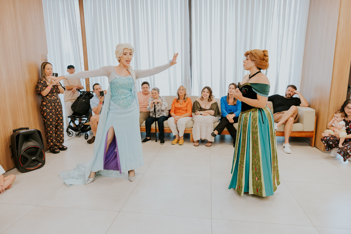 fotografia festa infantil fotografa familia 4 anos Cecilia tema Frozen botafogo zona sul rio de janeiro rj evento 