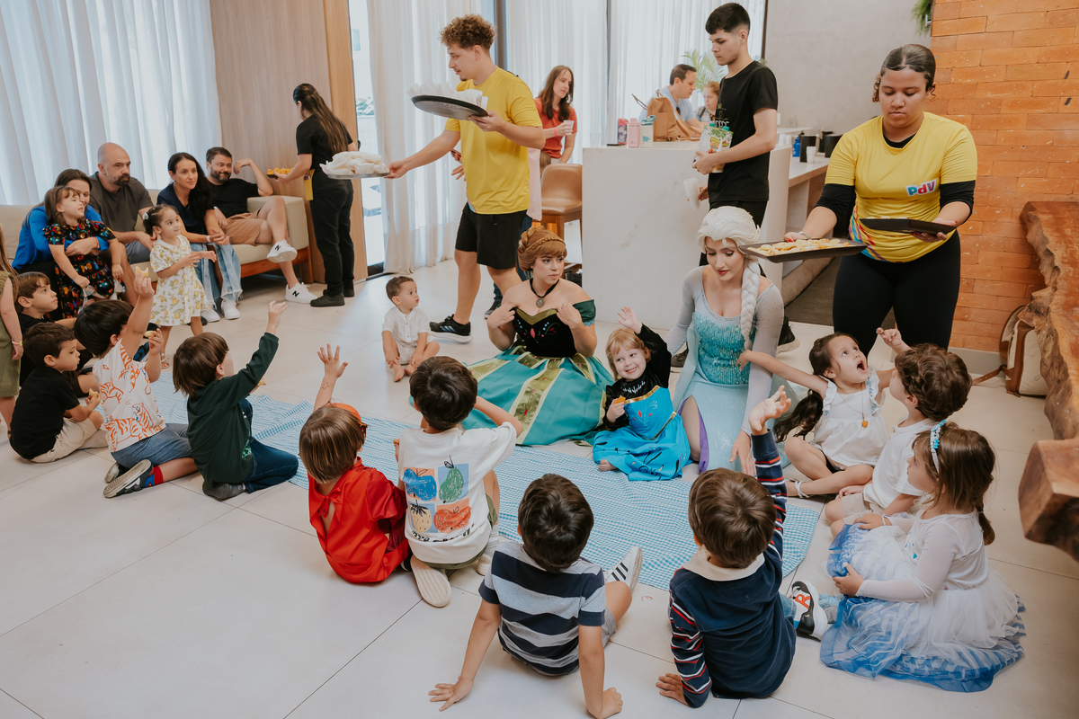 fotografia festa infantil fotografa familia 4 anos Cecilia tema Frozen botafogo zona sul rio de janeiro rj evento 