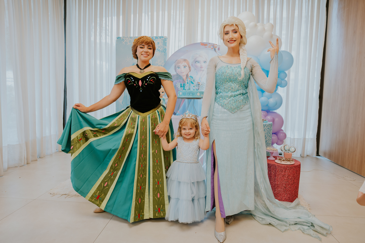 fotografia festa infantil fotografa familia 4 anos Cecilia tema Frozen botafogo zona sul rio de janeiro rj evento 