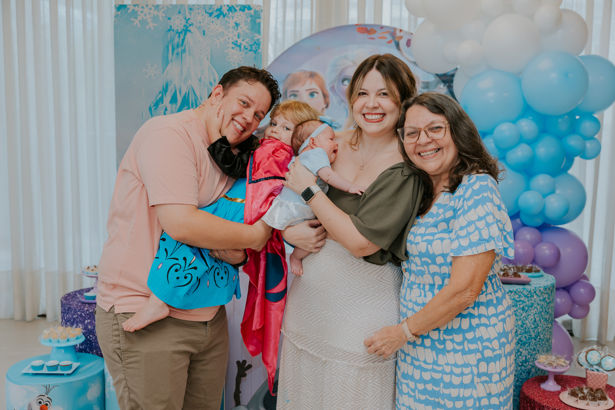 fotografia festa infantil fotografa familia 4 anos Cecilia tema Frozen botafogo zona sul rio de janeiro rj evento 