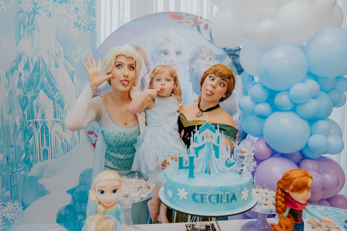 fotografia festa infantil fotografa familia 4 anos Cecilia tema Frozen botafogo zona sul rio de janeiro rj evento 