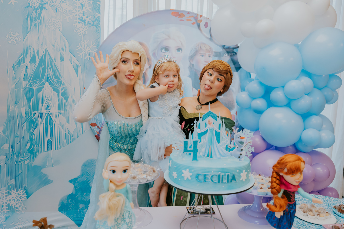fotografia festa infantil fotografa familia 4 anos Cecilia tema Frozen botafogo zona sul rio de janeiro rj evento 