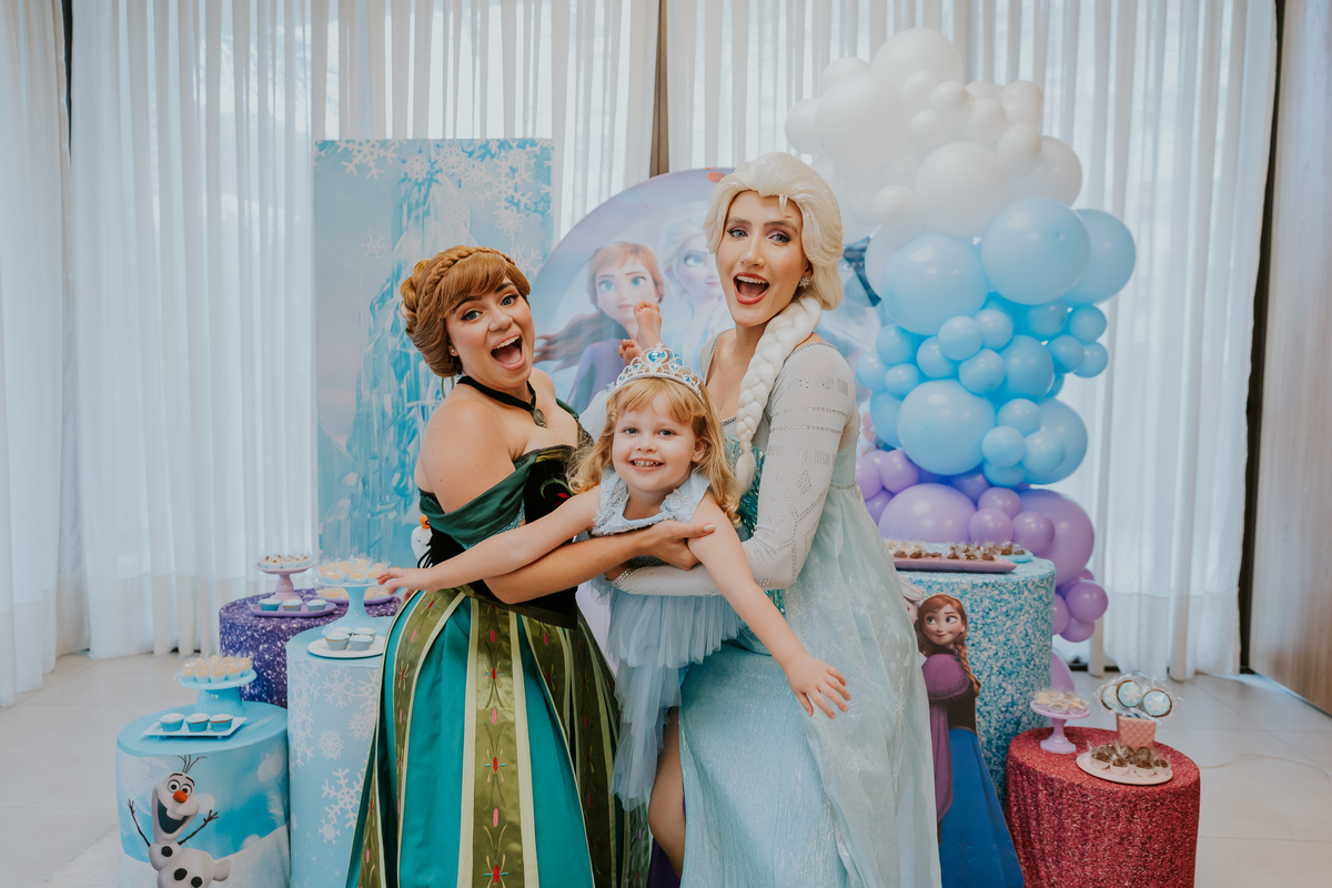 fotografia festa infantil fotografa familia 4 anos Cecilia tema Frozen botafogo zona sul rio de janeiro rj evento 