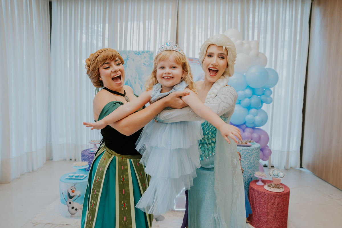 fotografia festa infantil fotografa familia 4 anos Cecilia tema Frozen botafogo zona sul rio de janeiro rj evento 