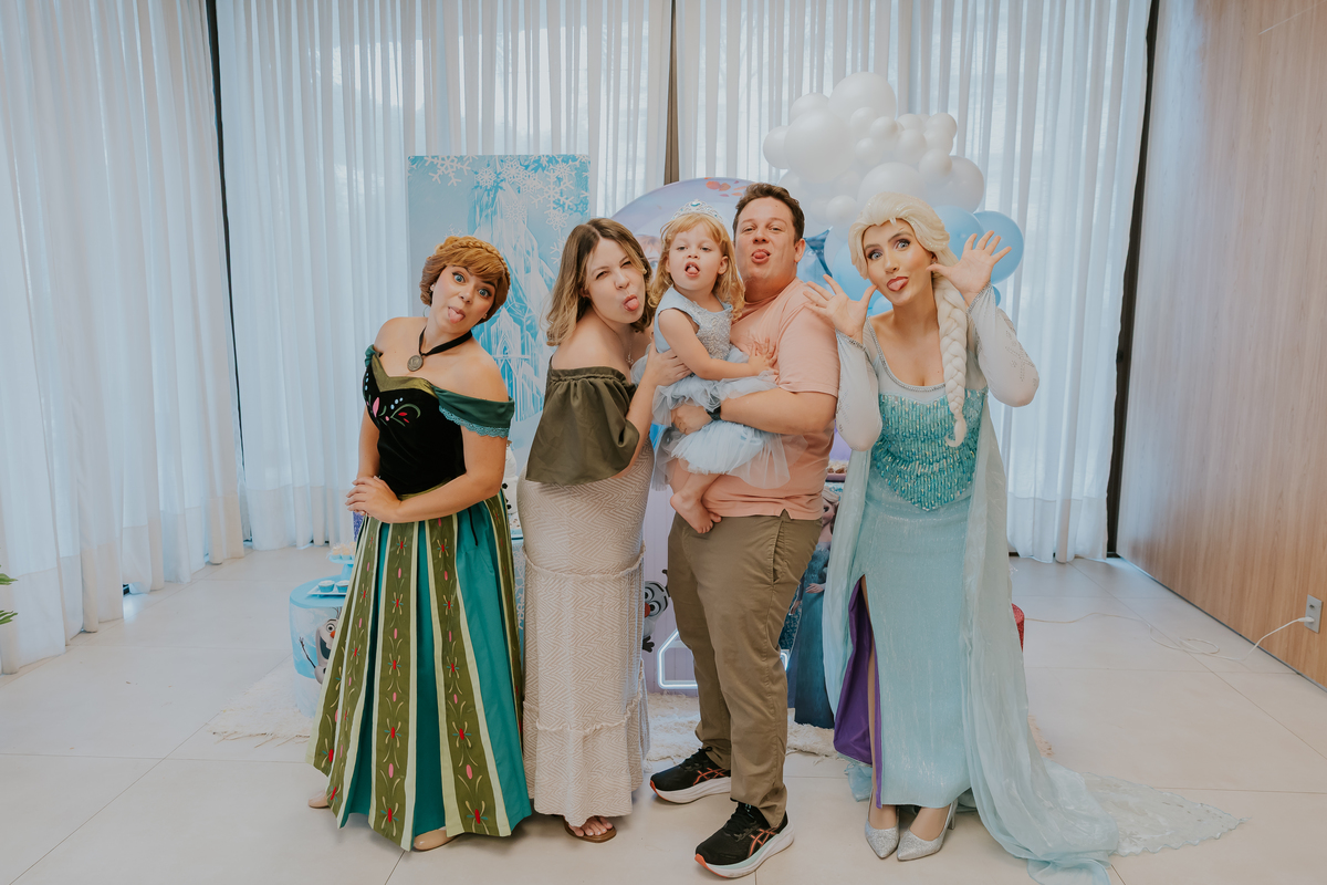 fotografia festa infantil fotografa familia 4 anos Cecilia tema Frozen botafogo zona sul rio de janeiro rj evento 