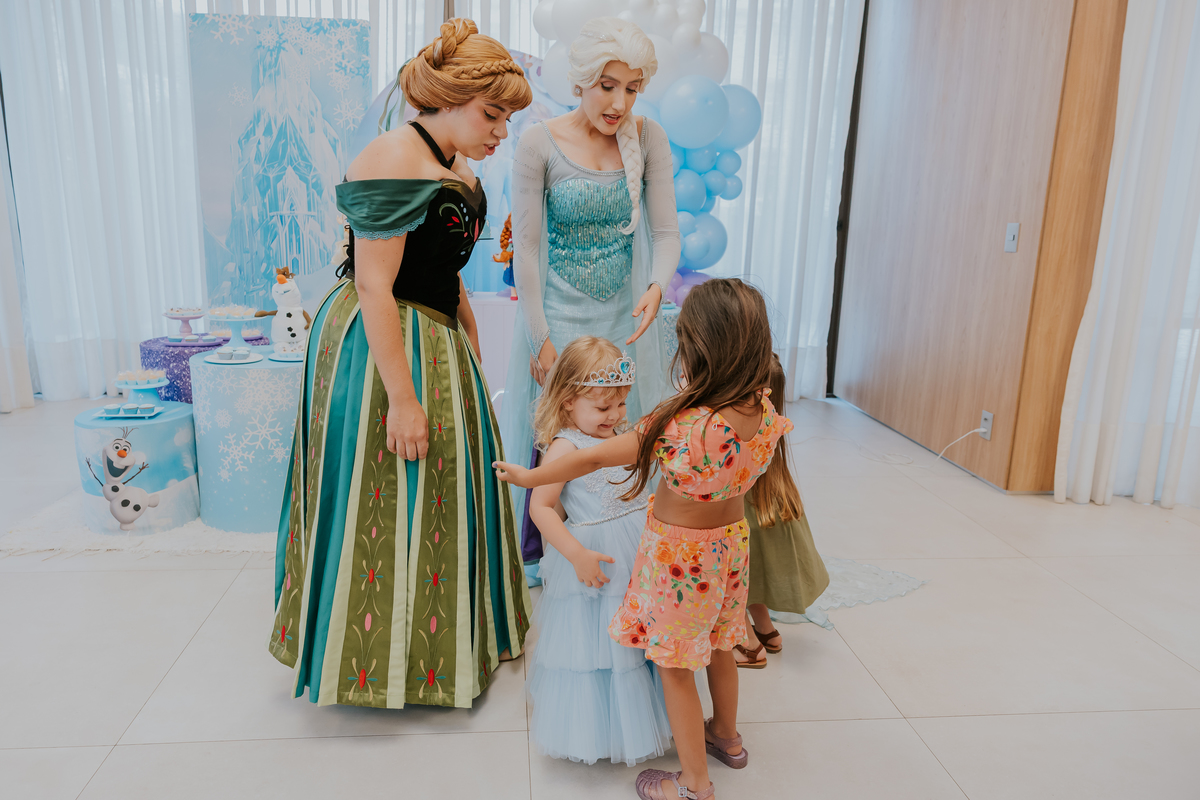 fotografia festa infantil fotografa familia 4 anos Cecilia tema Frozen botafogo zona sul rio de janeiro rj evento 