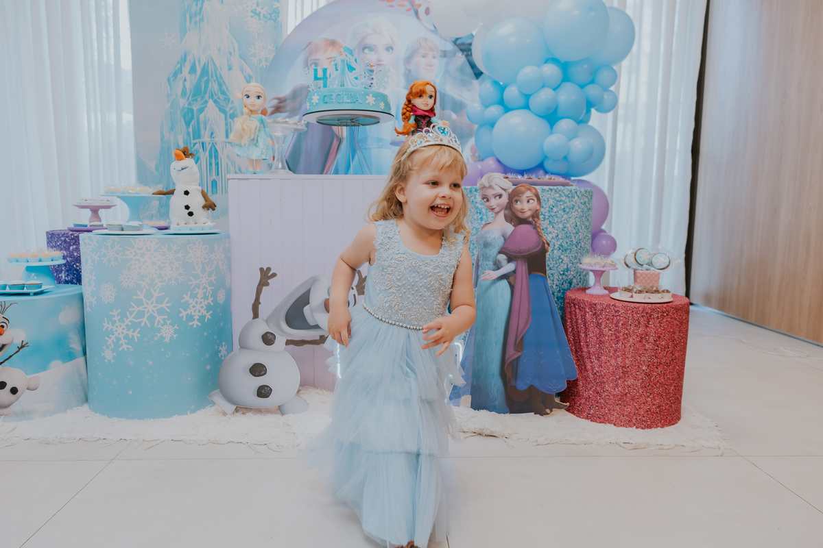 fotografia festa infantil fotografa familia 4 anos Cecilia tema Frozen botafogo zona sul rio de janeiro rj evento 